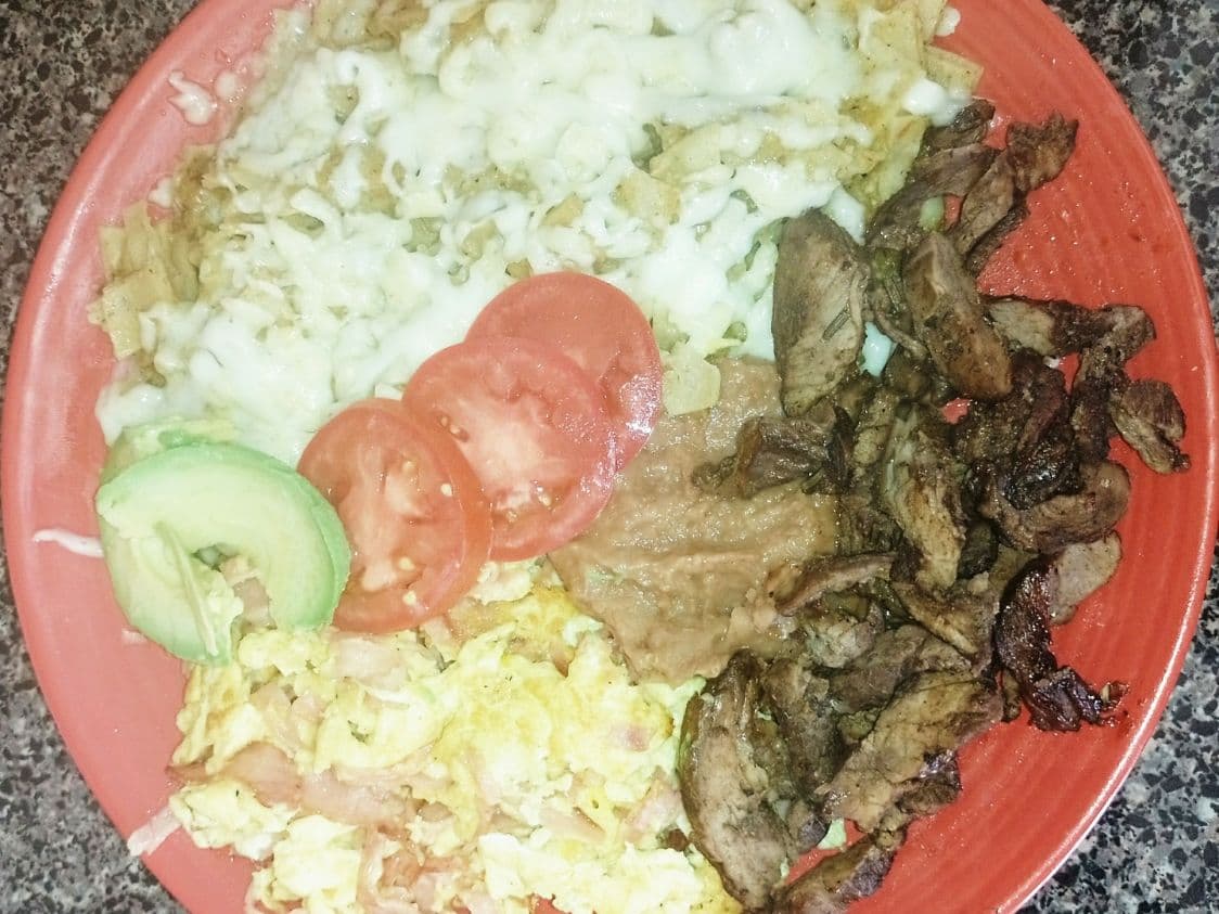 Huevos Con Jamón/Chilaquiles/Birria/Papas Fritas.