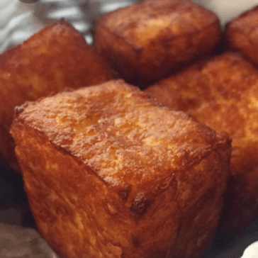 Dados de Queso + 2 acompañamientos