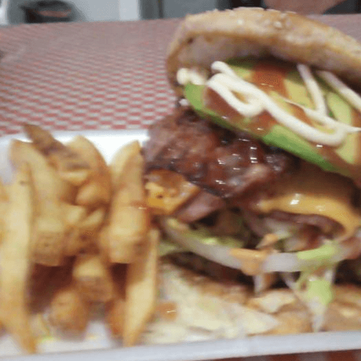 Hamburguesa Norteña + Papas