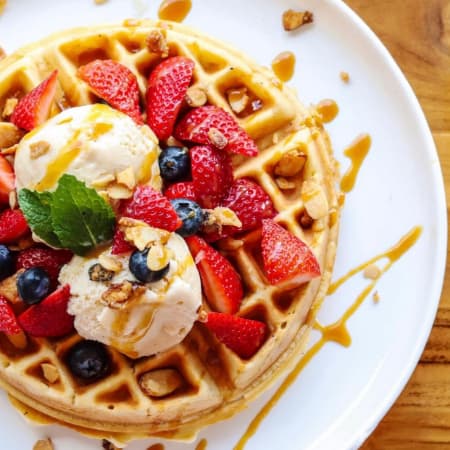 Waffle con Helado