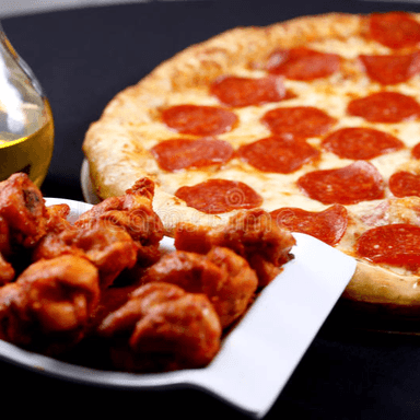 🤩 Pizza Grande 🍕+ 6 Alitas 🍖 + Gaseosa 1.5 lts