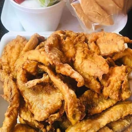 1 Kg Chicharrón de Lisa + 1 Coca Cola 2.5 lt.