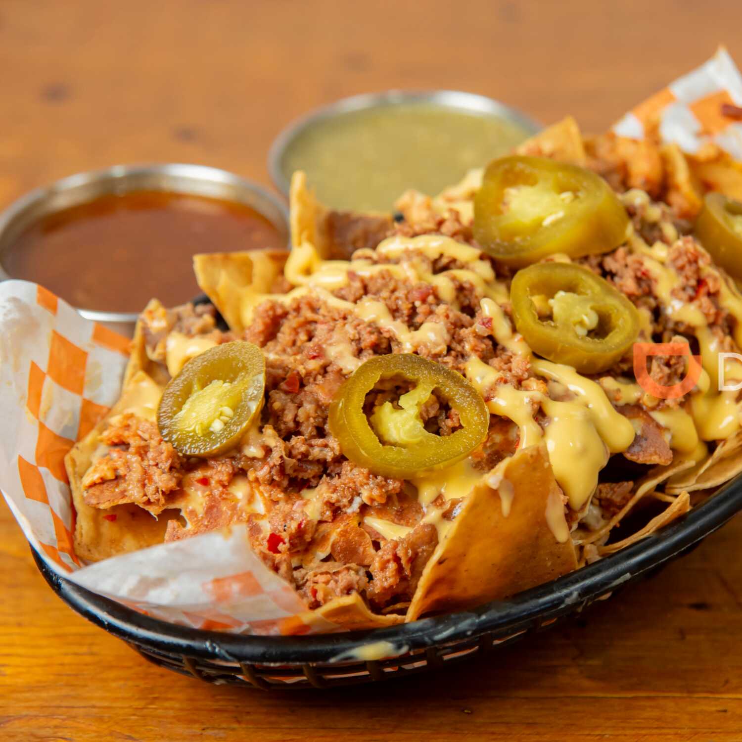 NACHOS CON PASTOR