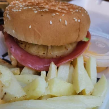Mirrey con Papas