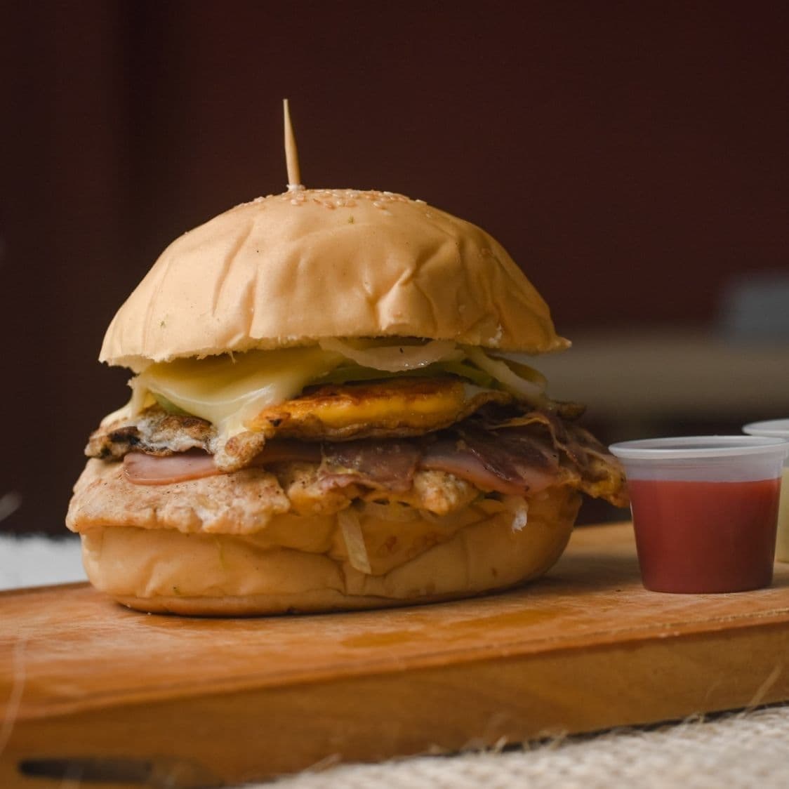 Hamburguesa Especial Pollo
