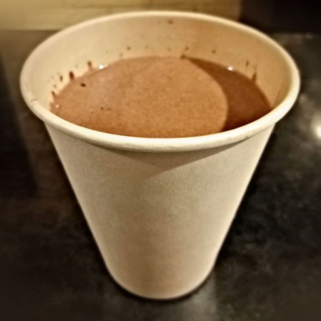 Chocolate con crema de avellanas
