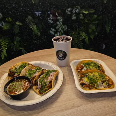Combo 3-Tacos X2 Birria- X3 Pastor-1 Bebida