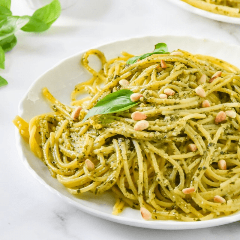 Pasta Italiana Al Pesto