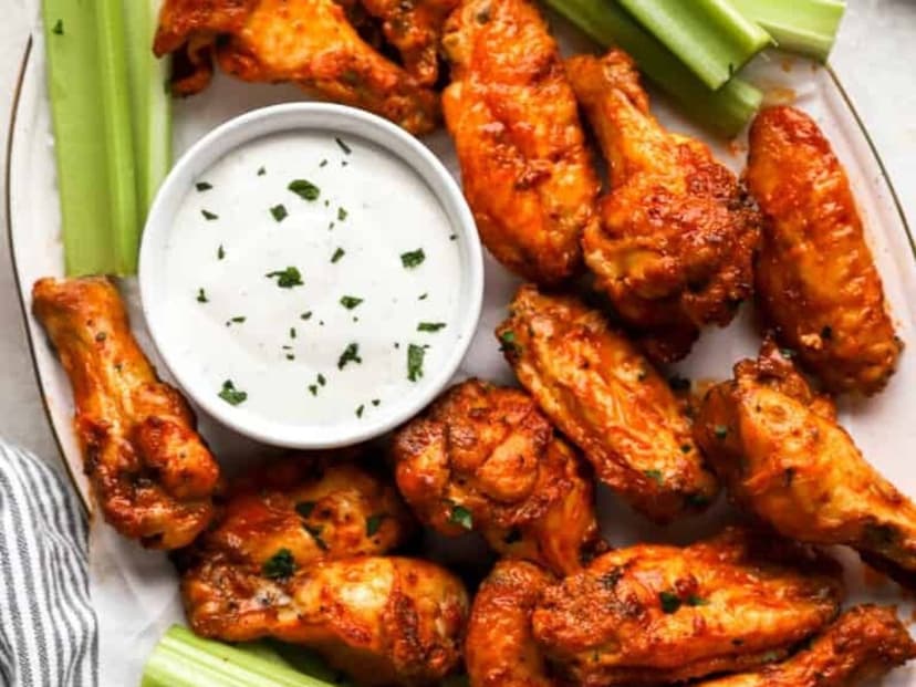 Punto Wings