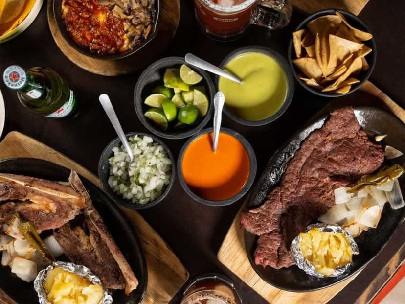 Los Corrales Tacos & Cortes (Suc. Heroico)