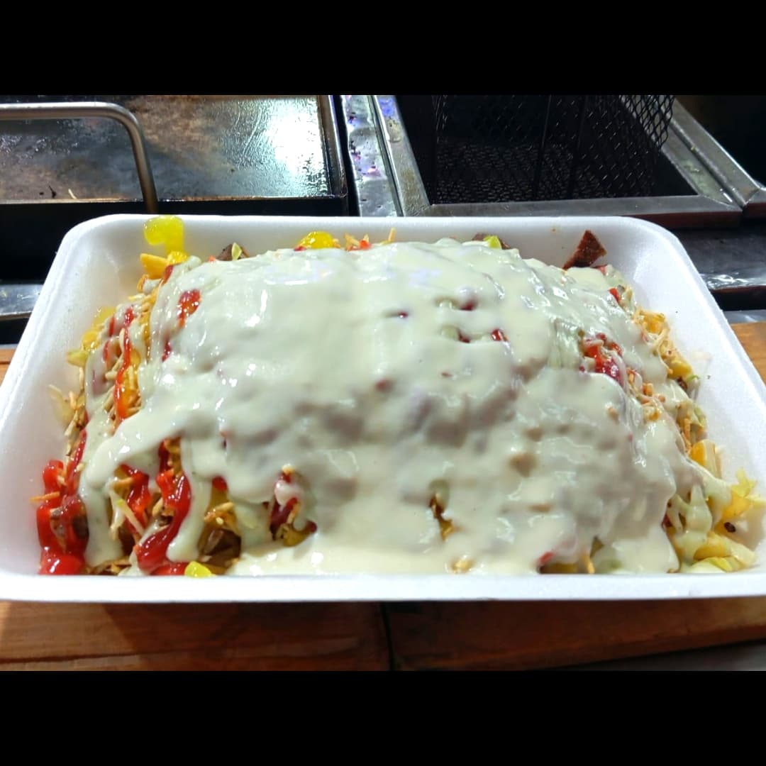 Salchipapa Familiar (Para 4 Personas)