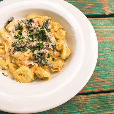 Tortellini Alfredo
