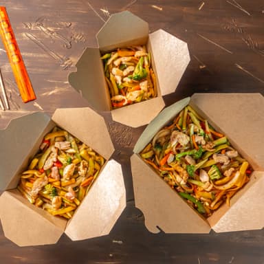 Chop Suey con Pollo