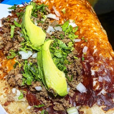 Gringa Con Costra De Bistec