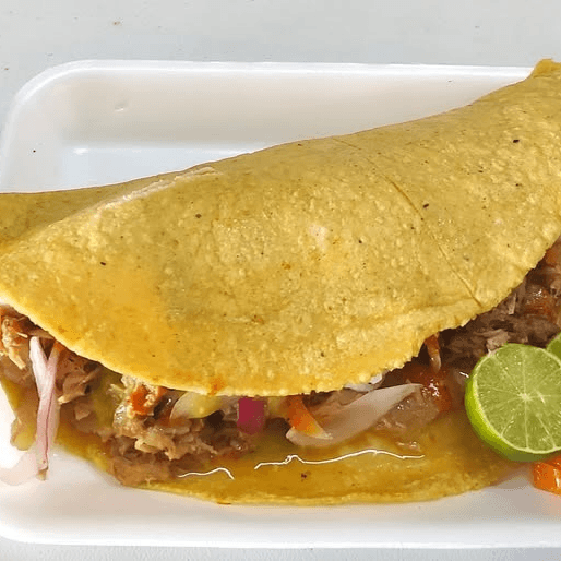 Quesadilla de Chamorro (maiz)