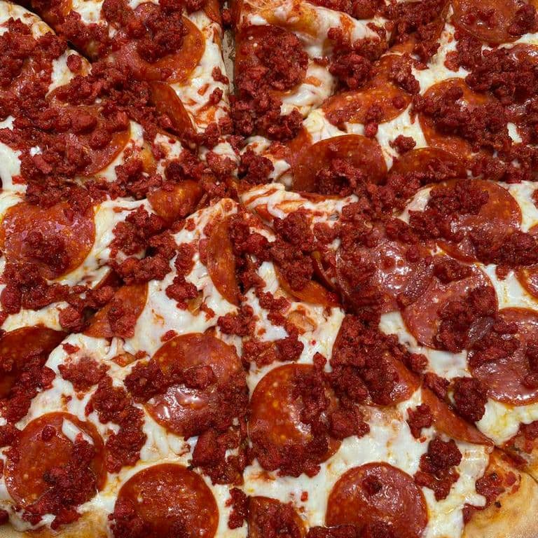 Pizza Grande 14 Pulgadas Choriqueso