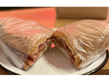 Toeta de Salchicha Sencilla