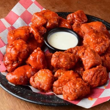 14 PIEZAS BONELESS