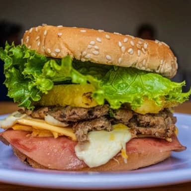 Hamburguesa Hawaiana