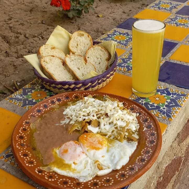 Orden De Chilaquiles Verdes