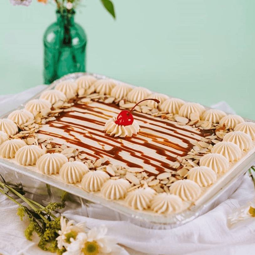 Tres Leches Mediano )