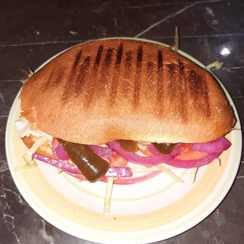 Torta de Jamon+Torta de Cochinita Sencillas+Jamaic