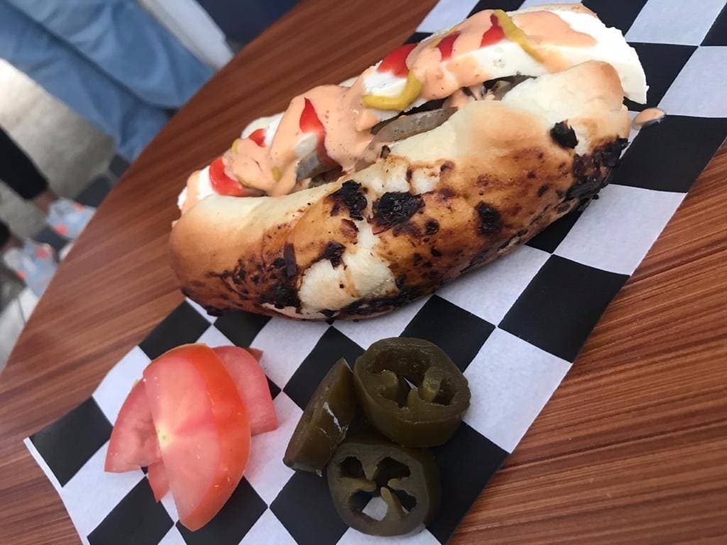 Hot Dog + Papas a la Francesa