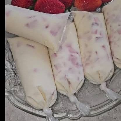 Bolis de fresas con crema