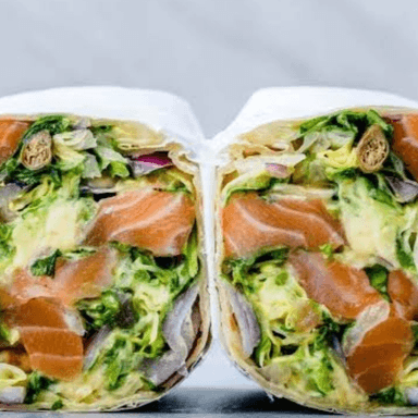 wrap de salmon (ensalada de guarnición)