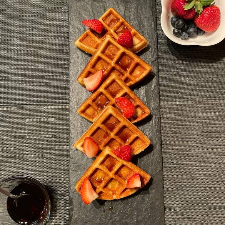 Waffles con Fresas