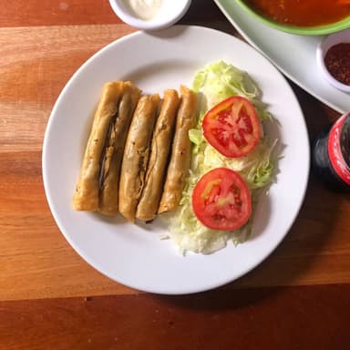 Tacos Dorados de Chorizo
