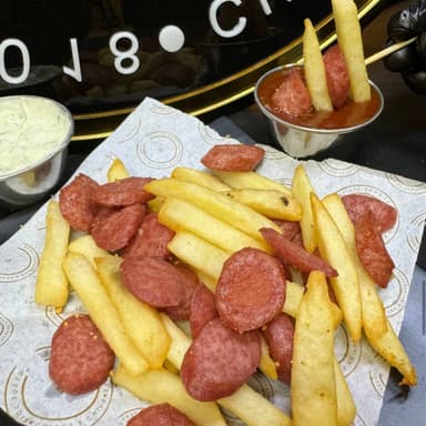 Salchipapas
