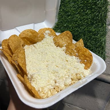 Maruchaelote con tostito