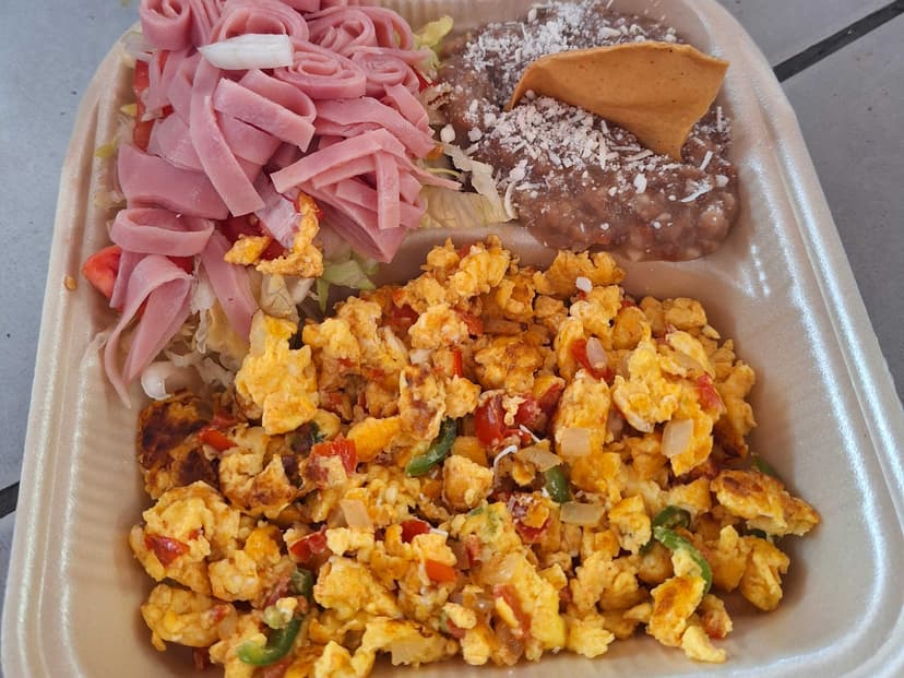 Los Chilaquiles