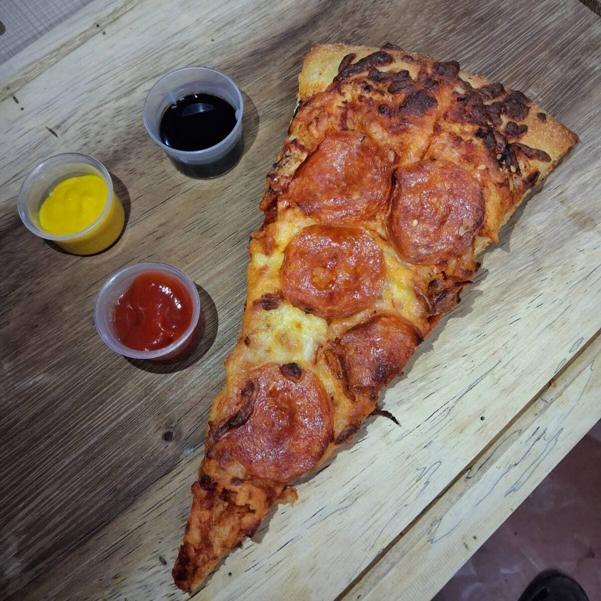 Pizza De Costco