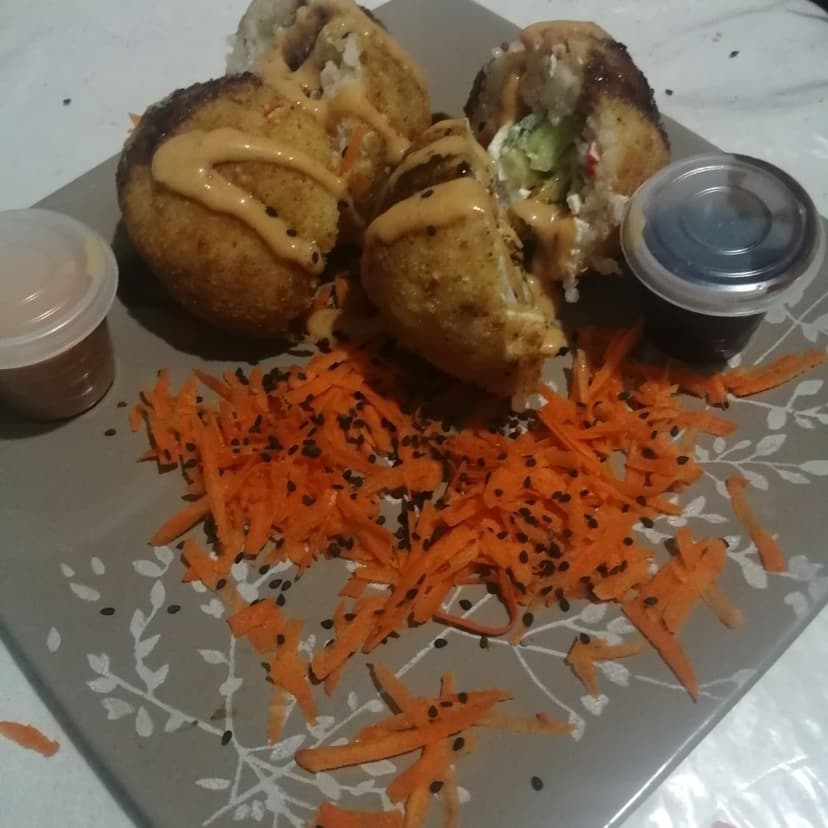 SMILING SUSHI