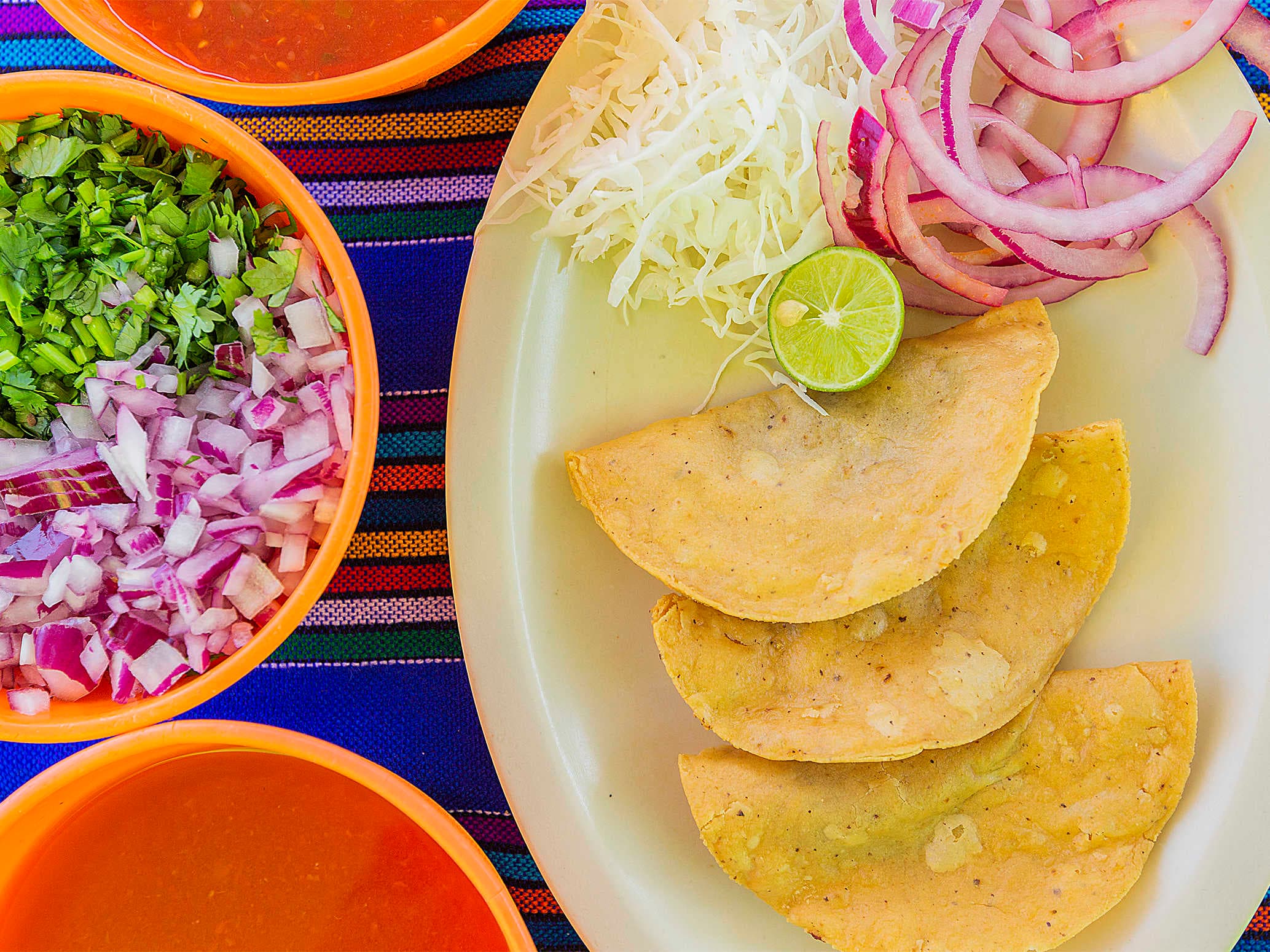 TACO DORADO SENCILLO*