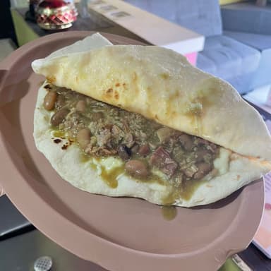 Quesadilla Montada con Arriero