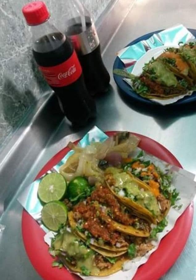 Combo 1 (7 tacos + Refresco)