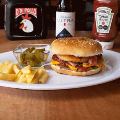 Combo-Coca Cola+Hamburguesa+Papas