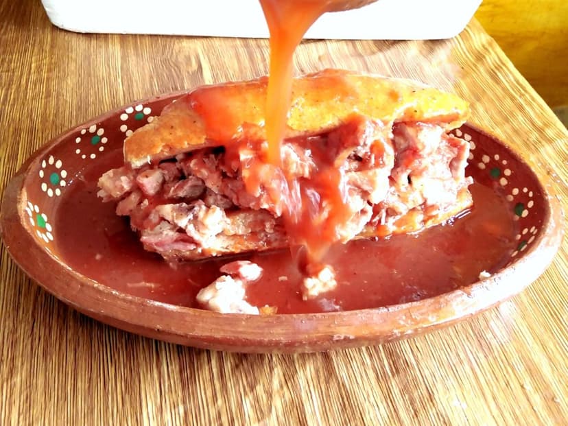 Tortas Ahogadas y Carnitas SAN JUAN