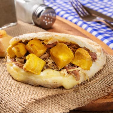 Arepanona Mixta + Arepanona Dulce Quesuda