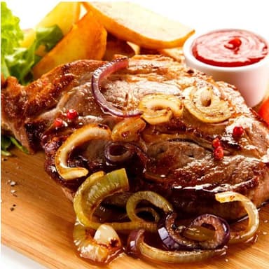 Chuleta a la Plancha con Cebolla