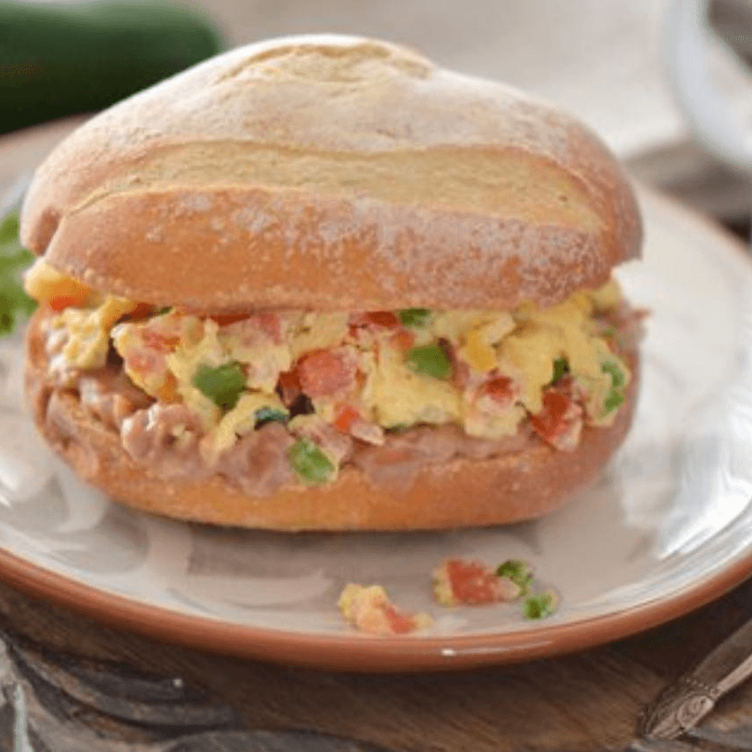 Torta de huevo con jamón