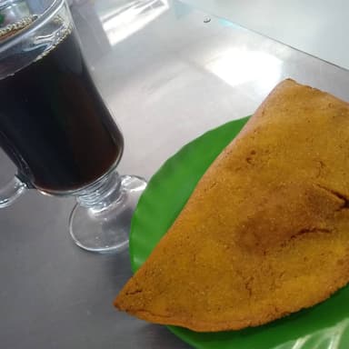 Empanada + café