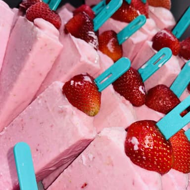Paleta Fresa de Leche