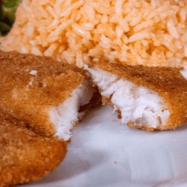 Milanesa Empanizada de Pescado +  Refresco Copiar