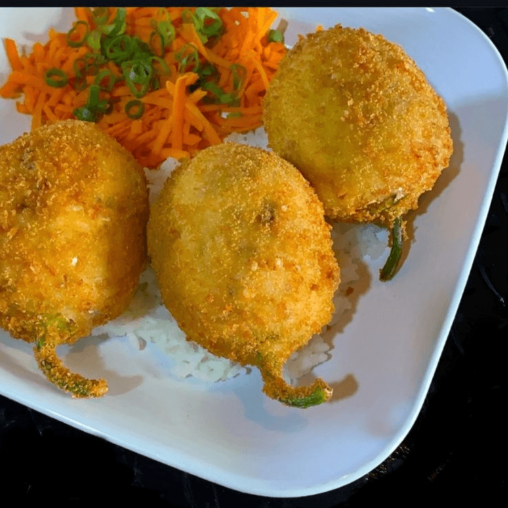 CHILES RELLENOS