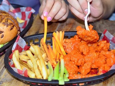 MIX Alitas + Boneless (2 personas)