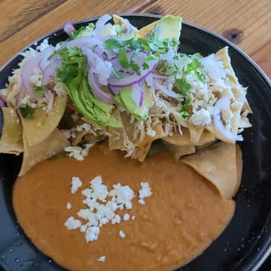 Chilaquiles Rojos, Verdes o Mixtos